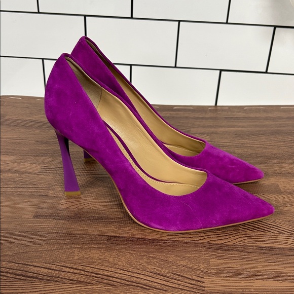 Marc Fisher Magenta Suede Pointy Toe Stilettos Women’s Size 8 Barbiecore - Picture 1 of 6